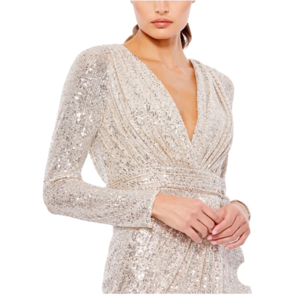 NWT MAC DUGGAL SEOUINED LONG SLEEVE GOWN - Picture 4 of 8